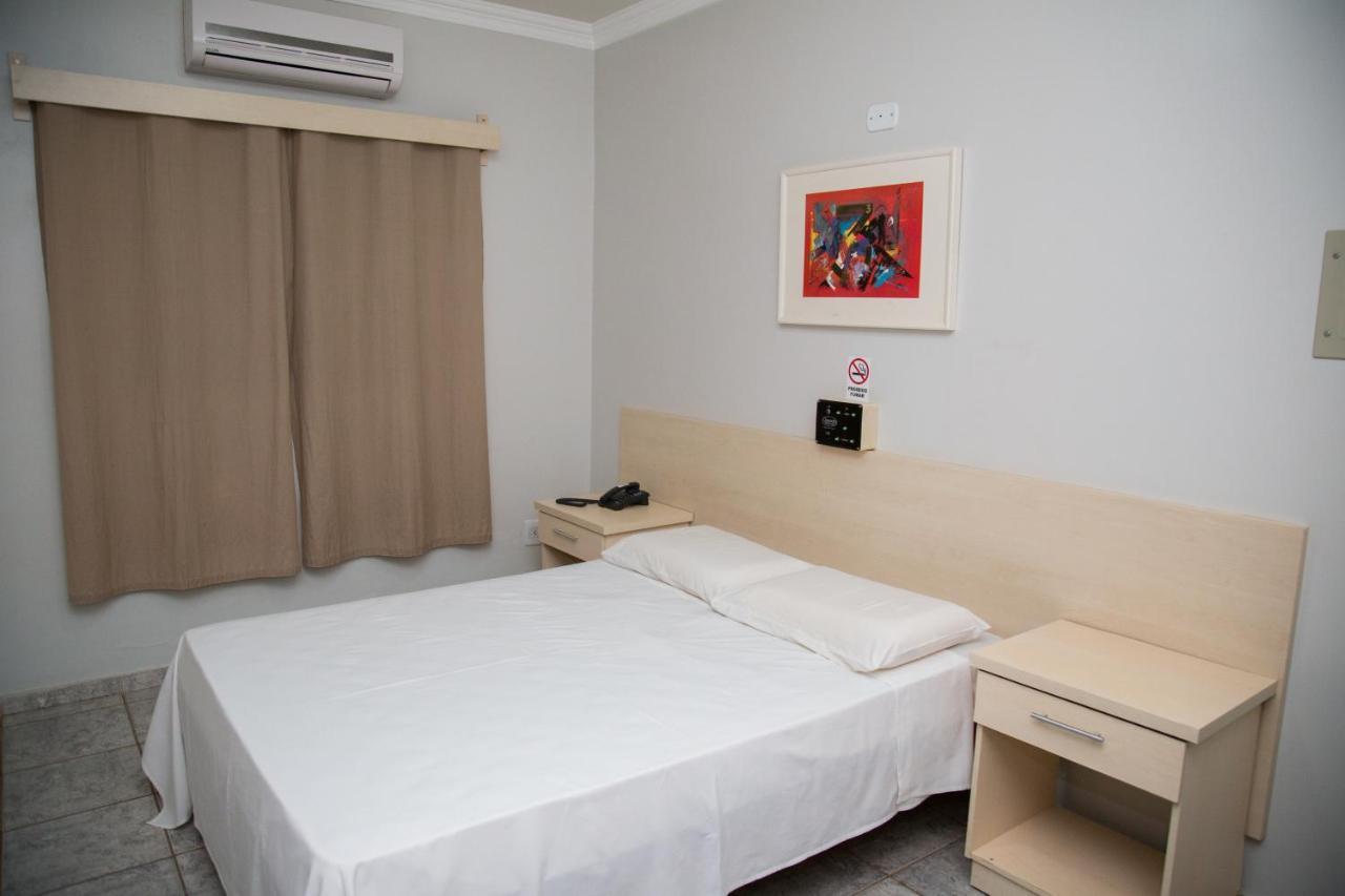 Itamaraty Plaza Hotel Nova Andradina Buitenkant foto